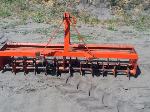 180 cm széles 2 sor csillagos rögtörőhenger 3 pont függesztett 180 cm széles 2 sor csillagos rögtörőhenger 3 pont függesztett