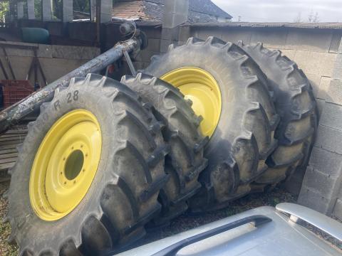 John Deere kerék szett