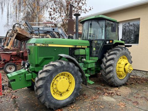 John Deere 4755 John Deere 4755