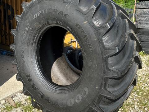 900/60R32 Goodyear Optitrac R-1W 185A8/B