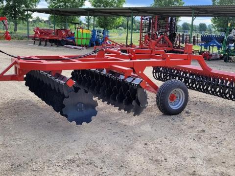 Tárcsa rövidtárcsa ékgyűrűs hengerekkel,  560 mm-es tárcsalapokkal Tárcsa rövidtárcsa ékgyűrűs hengerekkel,  560 mm-es tárcsalapokkal