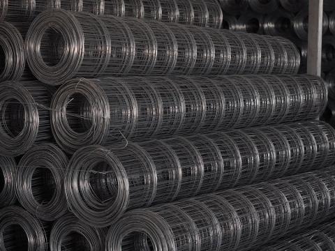 Hegesztett vadháló, drótháló, drótfonat, vadháló, oszlop, kapu, kerítés Hegesztett vadháló, drótháló, drótfonat, vadháló, oszlop, kapu, kerítés