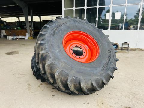 Claas kombájn első kerék szett Continental 680/85R32 gumizással Claas kombájn első kerék szett Continental 680/85R32 gumizással