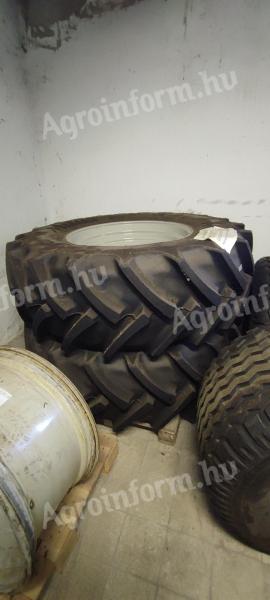 Eladó 2 db Mitas 460/85 R 30 felnivel