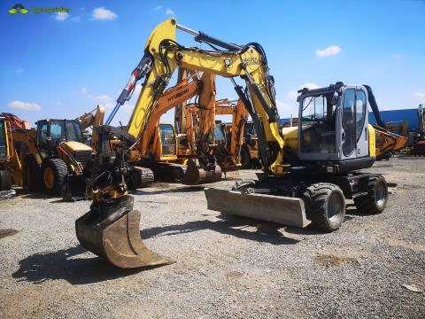 Wacker Neuson EW100 ENGCON Rototilt gumikerekes kotró Wacker Neuson EW100 ENGCON Rototilt gumikerekes kotró