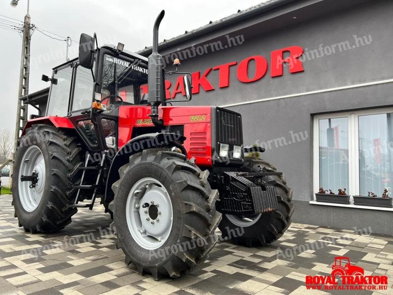 BELARUS MTZ 1221.2 TRAKTOR - KÉSZLETRŐL - ROYAL TRAKTOR