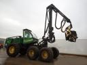 John Deere Timberjack 1470D Harvester fakitermelő gép + John Deere H480 fakitermelő fej