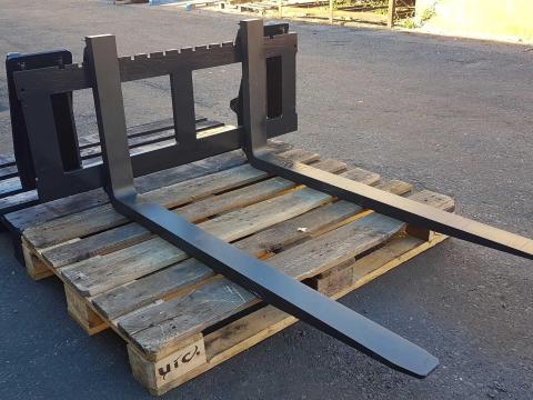 KAPOSGÉP raklapvilla,  AKCIÓ kovácsolt több féle hosszúságban KAPOSGÉP raklapvilla,  AKCIÓ kovácsolt több féle hosszúságban