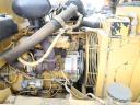 Caterpillar PF300B gumikerekes henger