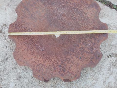 Csipkés tárcsalap, 1 db Csipkés tárcsalap, 1 db