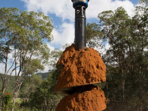 Augertorque X2000 talajfúró 1-2,5 tonnás géphez Augertorque X2000 talajfúró 1-2,5 tonnás géphez