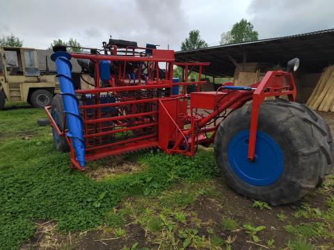 Seiga Pelikán nádaratógép Reed harvester Seiga Pelikán nádaratógép Reed harvester