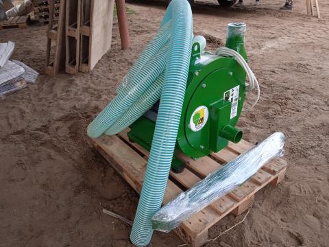 M-ROL Pneumatikus terménydaráló 12 mázsa/óra M-ROL Pneumatikus terménydaráló 12 mázsa/óra