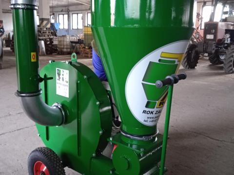 M-ROL Pneumatikus gabona átemelő 15 kW M-ROL Pneumatikus gabona átemelő 15 kW