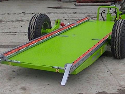 Tecnofruit görgős konténerszállító pótkocsi Tecnofruit görgős konténerszállító pótkocsi