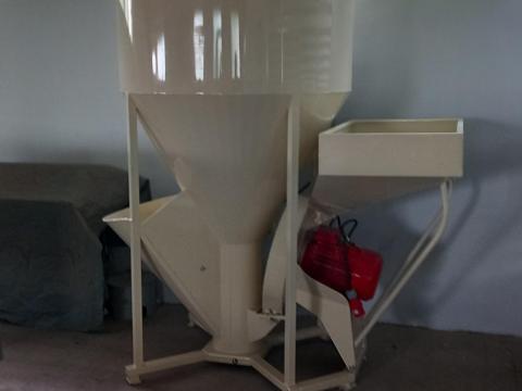 Kessens KA 75/900 Keverő és Darálógép Kessens KA 75/900 Keverő és Darálógép