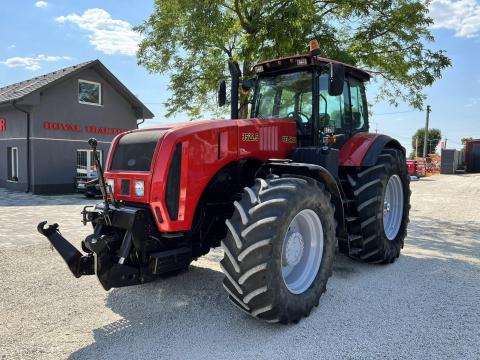 Belarus MTZ 3522.5 traktor raktárkészletről – 355 LE elérhető a Royal Traktornál