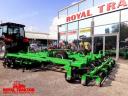 AGRIMETAL Vontatott Hidraulikus Kompaktor 4,4 M -ROYAL TRAKTOR