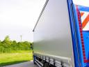 SCANIA P250 - Platós - ponyvás emelőhátfalas teherautó EU6
