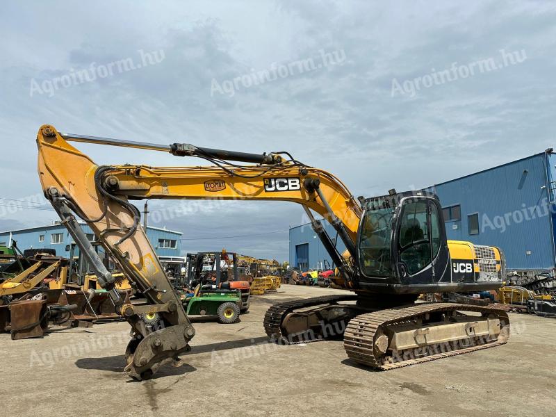 JCB JS240NLC lánctalpas kotró