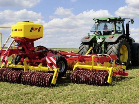 APV GP600 M1 Profi munkaeszköz legelők,  zöld felületek karbantartására