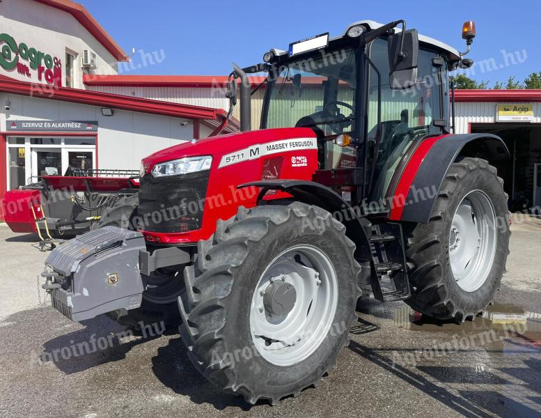 Massey Ferguson 5711 M 12x12 Efficient