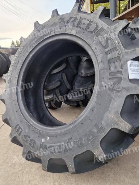 11.2R20 (280/85R20) Vredestein gumiabroncs eladó