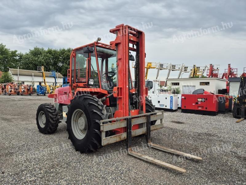 JCB 926 - 4x4,  2,6 t - 5,5 m