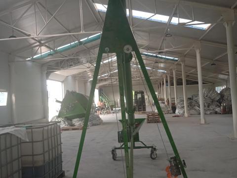 M-ROL Guruló és fix állványok felhordócsigákhoz M-ROL Guruló és fix állványok felhordócsigákhoz