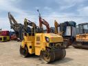 Caterpillar CB24 tandem vibrohenger