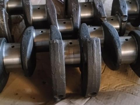 Zetor főtengely eladó Zetor főtengely eladó