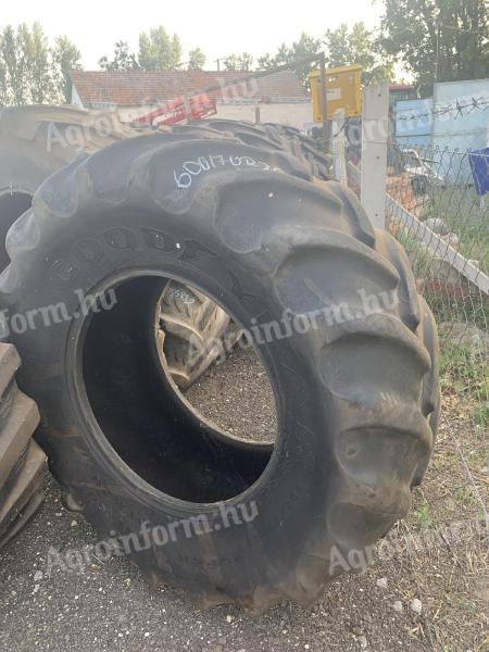 Eladó 600/70R30 méretű Goodyear típusú gumi