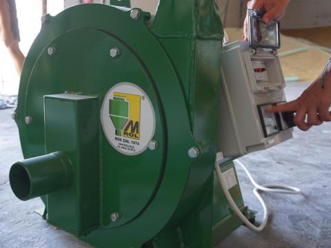 M-ROL Pneumatikus terménydaráló 11kW,  15kW,  18, 5kW,  22kW-os teljesítménnyel M-ROL Pneumatikus terménydaráló 11kW,  15kW,  18, 5kW,  22kW-os teljesítménnyel