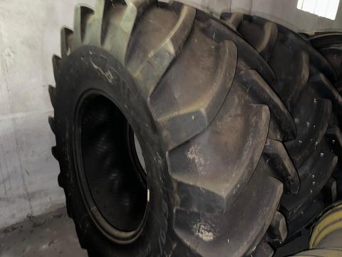 650/75 R 32 Gumiabroncsok (Michelin, Goodyear, BKT) 650/75 R 32 Gumiabroncsok (Michelin, Goodyear, BKT)