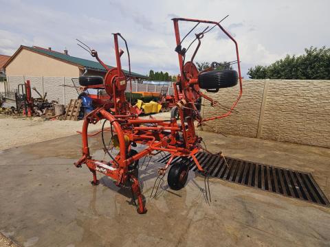 Fella TH 450 Hydro Rendterítő Fella TH 450 Hydro Rendterítő