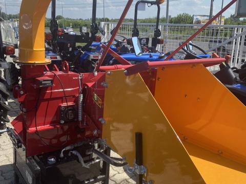 WC-8H TÍPUSÚ KARDÁNHAJTÁSÚ ÁGAPRÍTÓ elektronikus stresszkontroll berendezéssel WC-8H TÍPUSÚ KARDÁNHAJTÁSÚ ÁGAPRÍTÓ elektronikus stresszkontroll berendezéssel