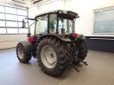 Massey Ferguson 4708 M ESSENTIAL traktor