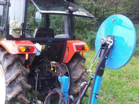 AGRODISK 74 hidromotoros kitérő sorművelő kasza eladó a Wolfoodengineering Kft kínálatában AGRODISK 74 hidromotoros kitérő sorművelő kasza eladó a Wolfoodengineering Kft kínálatában