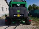 John Deere V451M