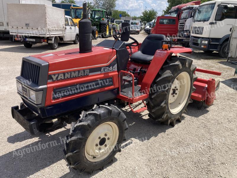 Eladó Yanmar F24D 24 lóerős összkerekes japán kistraktor talajmaróval