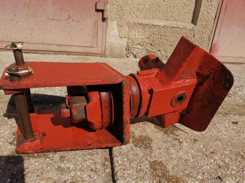 MTZ (IFA) komplett automata többgumis pótkocsi vonófej MTZ (IFA) komplett automata többgumis pótkocsi vonófej