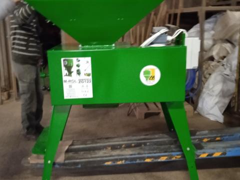 M-ROL Gabonaroppantó M-ROL Gabonaroppantó