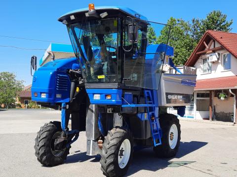 NEW-HOLLAND BRAUD SB-58 SZŐLŐKOMBÁJN SZÜRETRE KÉSZ NEW-HOLLAND BRAUD SB-58 SZŐLŐKOMBÁJN SZÜRETRE KÉSZ