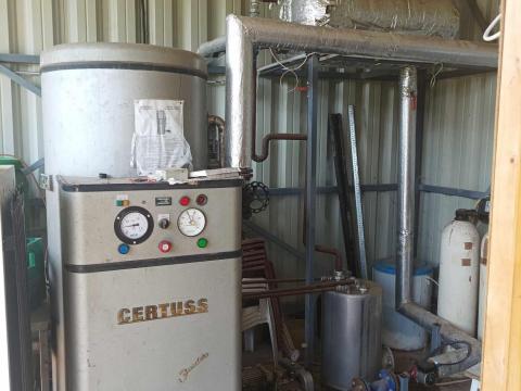 Eladó gyorsgőzös illóolaj-lepárló rendszer (bakdaru nélkül is megvásárolható)