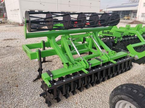 AGRIMETAL 2,4 M FÜGGESZTETT GRUBER - RAKTÁRKÉSZLETRŐL - ROYAL TRAKTOR AGRIMETAL 2,4 M FÜGGESZTETT GRUBER - RAKTÁRKÉSZLETRŐL - ROYAL TRAKTOR