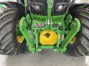 John Deere 6130 R traktor