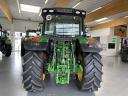 John Deere 6130 R traktor