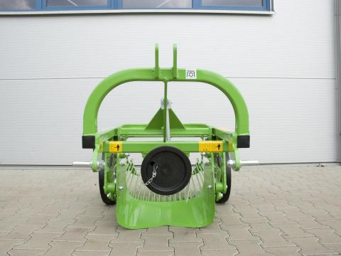 Bomet Z655-1 burgonyafelszedő (hátsó ürítés) Bomet Z655-1 burgonyafelszedő (hátsó ürítés)