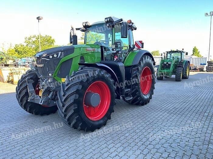 Fendt 942 VARIO GEN-6 PROFI PLUS traktor