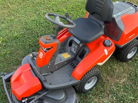 Husqvarna R316TX AWD új fűnyírótraktor Husqvarna R316TX AWD új fűnyírótraktor